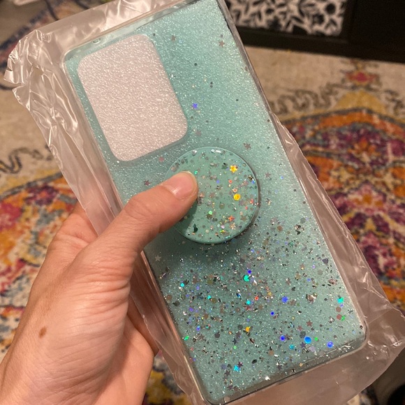 Other - Galaxy S20 ultra green sparkly case